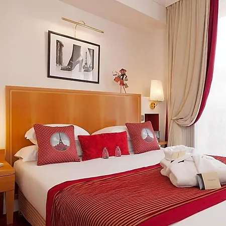 Hotel Waldorf Trocadero Tour Eiffel Paryż