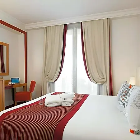 Hotel Waldorf Trocadero Tour Eiffel Paryż