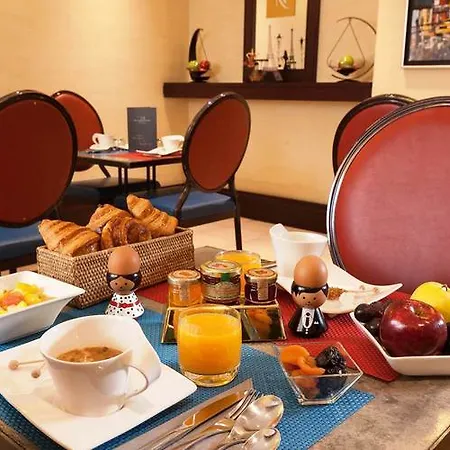 Hotel Waldorf Trocadéro Tour Eiffel 4*