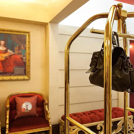 Waldorf Trocadero Tour Eiffel 4*