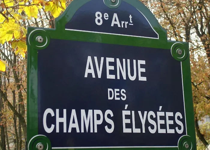 Waldorf Trocadero Tour Eiffel Hotel 4*