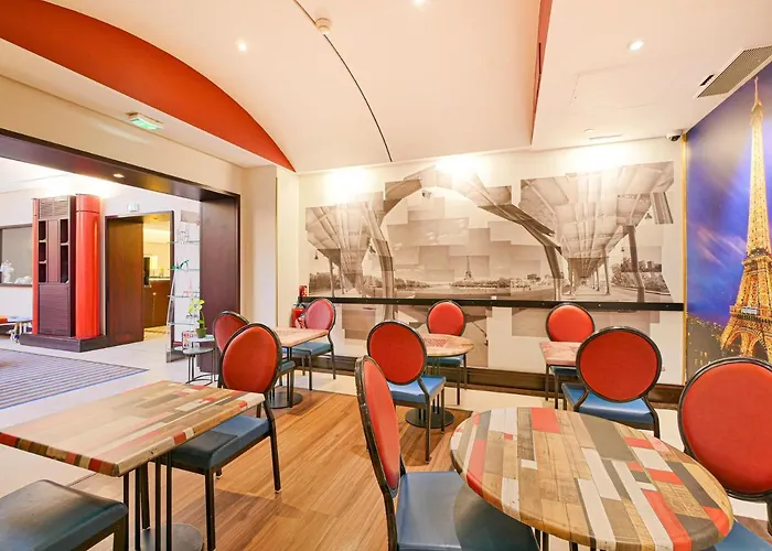 Waldorf Trocadero Tour Eiffel Hotel París