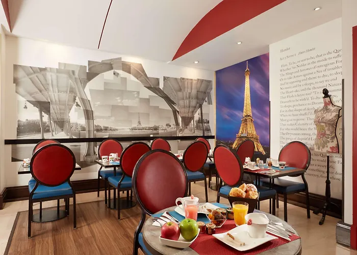 Hotel Waldorf Trocadero Tour Eiffel 4*