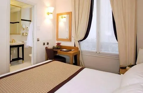 Hotel Waldorf Trocadero Tour Eiffel 4*