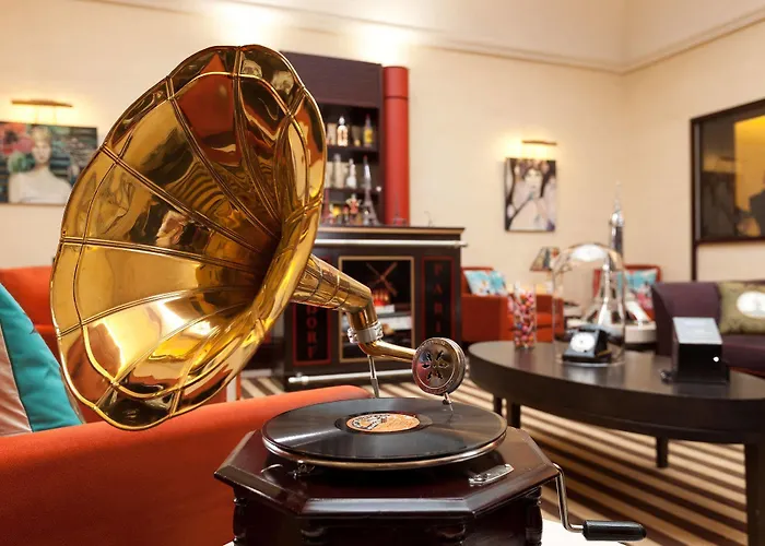 Waldorf Trocadero Tour Eiffel París