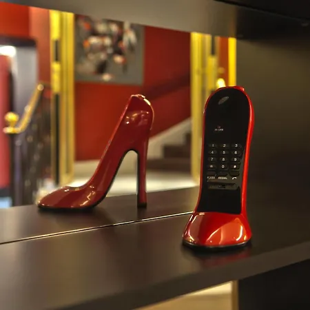 Waldorf Trocadero Tour Eiffel Hotel