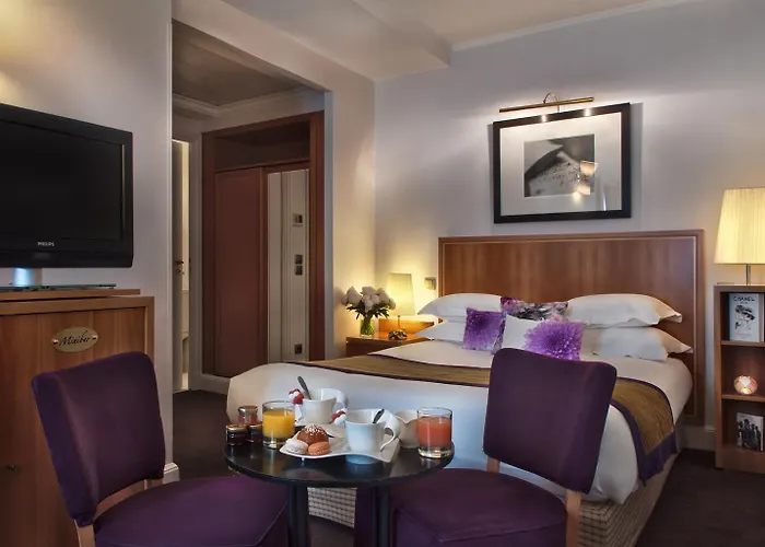 Waldorf Trocadero Tour Eiffel Hotel 4*