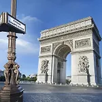 Waldorf Trocadero Tour Eiffel